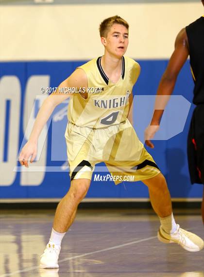 Thumbnail 1 in Fairfax vs. Bishop Montgomery (Rolling Hills Prep State Preview) photogallery.