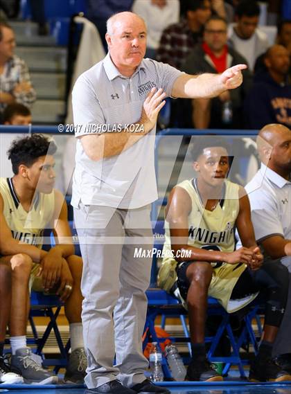 Thumbnail 3 in Fairfax vs. Bishop Montgomery (Rolling Hills Prep State Preview) photogallery.