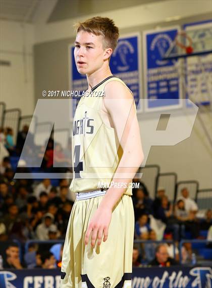 Thumbnail 3 in Fairfax vs. Bishop Montgomery (Rolling Hills Prep State Preview) photogallery.