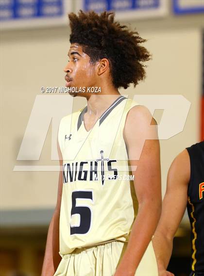 Thumbnail 1 in Fairfax vs. Bishop Montgomery (Rolling Hills Prep State Preview) photogallery.