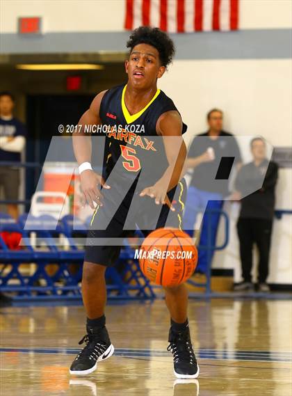 Thumbnail 2 in Fairfax vs. Bishop Montgomery (Rolling Hills Prep State Preview) photogallery.