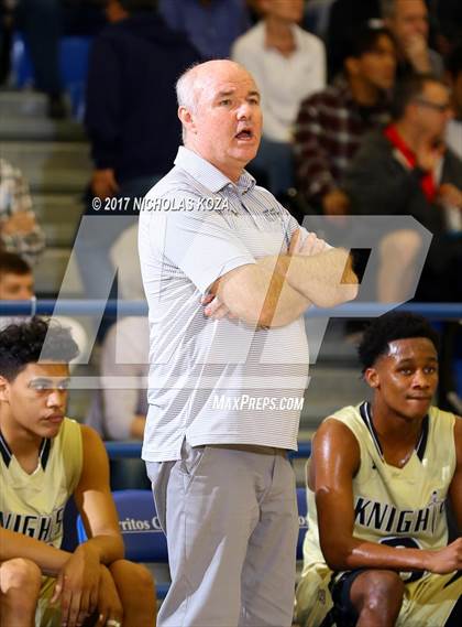 Thumbnail 2 in Fairfax vs. Bishop Montgomery (Rolling Hills Prep State Preview) photogallery.