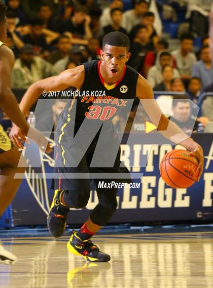 Thumbnail 3 in Fairfax vs. Bishop Montgomery (Rolling Hills Prep State Preview) photogallery.