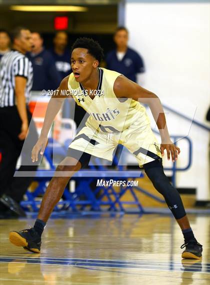 Thumbnail 3 in Fairfax vs. Bishop Montgomery (Rolling Hills Prep State Preview) photogallery.