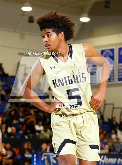 Thumbnail 1 in Fairfax vs. Bishop Montgomery (Rolling Hills Prep State Preview) photogallery.