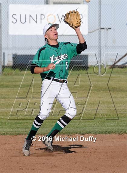 Thumbnail 3 in Tehachapi vs. North photogallery.