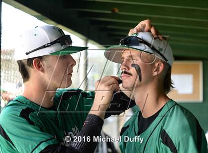 Thumbnail 1 in Tehachapi vs. North photogallery.