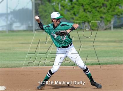 Thumbnail 1 in Tehachapi vs. North photogallery.
