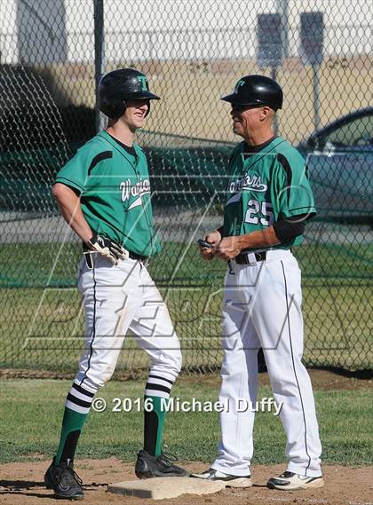 Thumbnail 1 in Tehachapi vs. North photogallery.
