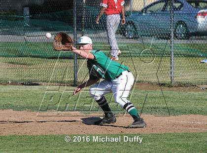 Thumbnail 3 in Tehachapi vs. North photogallery.