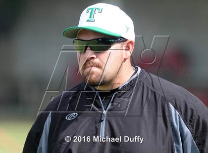 Thumbnail 1 in Tehachapi vs. North photogallery.