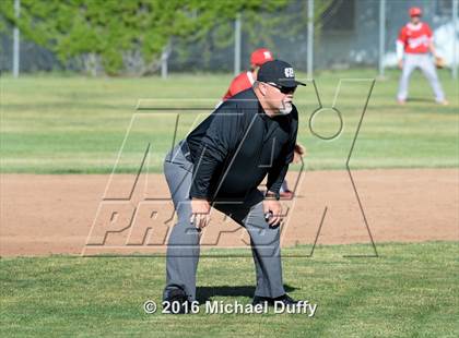 Thumbnail 2 in Tehachapi vs. North photogallery.