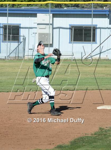 Thumbnail 1 in Tehachapi vs. North photogallery.
