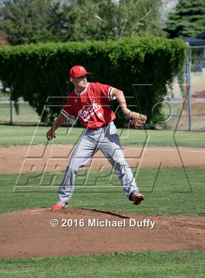 Thumbnail 2 in Tehachapi vs. North photogallery.