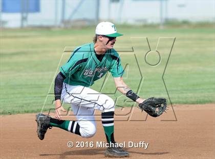 Thumbnail 3 in Tehachapi vs. North photogallery.