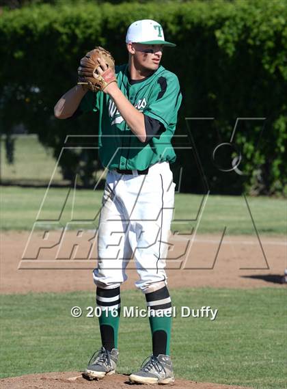 Thumbnail 2 in Tehachapi vs. North photogallery.