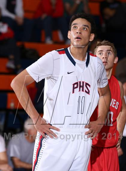 Thumbnail 3 in Bountiful vs. Pinnacle (Tarkanian Classic) photogallery.
