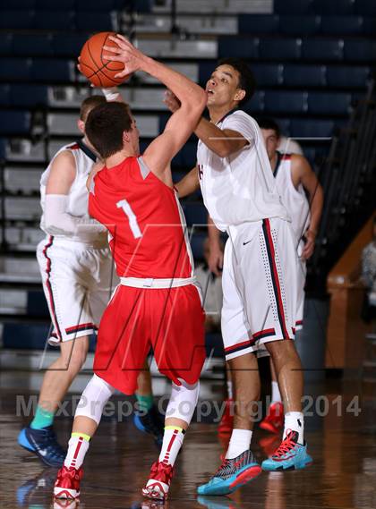 Thumbnail 1 in Bountiful vs. Pinnacle (Tarkanian Classic) photogallery.