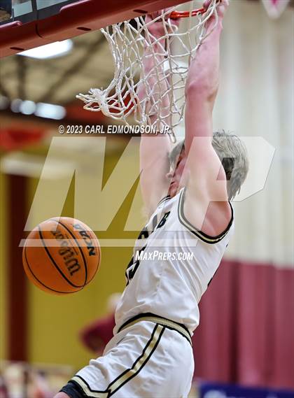 Thumbnail 3 in Sipsey Valley vs. DeKalb County photogallery.