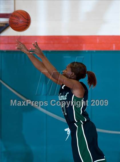 Thumbnail 2 in Yucaipa vs. Upland (Lady Bears Holiday Classic) photogallery.