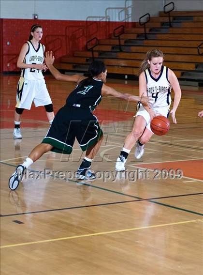 Thumbnail 3 in Yucaipa vs. Upland (Lady Bears Holiday Classic) photogallery.