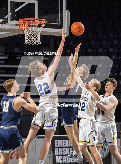 Thumbnail 2 in Olympia vs. Tahoma (King Showcase) photogallery.