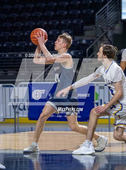 Thumbnail 2 in Olympia vs. Tahoma (King Showcase) photogallery.