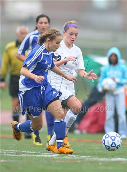 Thumbnail 3 in John Jay-EF vs. Washingtonville (Class AA regional championship) photogallery.