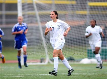 Thumbnail 1 in John Jay-EF vs. Washingtonville (Class AA regional championship) photogallery.