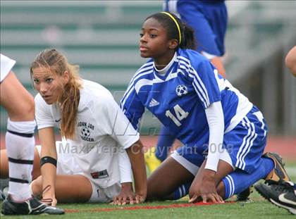 Thumbnail 3 in John Jay-EF vs. Washingtonville (Class AA regional championship) photogallery.