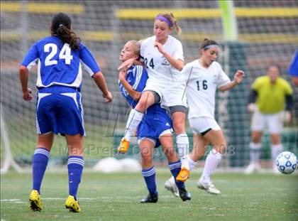 Thumbnail 2 in John Jay-EF vs. Washingtonville (Class AA regional championship) photogallery.