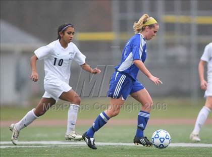 Thumbnail 3 in John Jay-EF vs. Washingtonville (Class AA regional championship) photogallery.