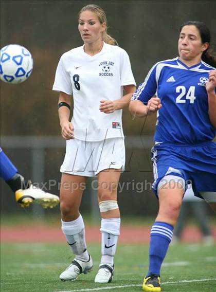 Thumbnail 1 in John Jay-EF vs. Washingtonville (Class AA regional championship) photogallery.