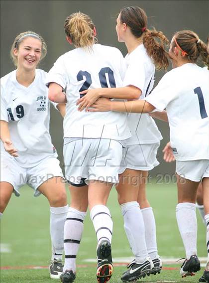 Thumbnail 1 in John Jay-EF vs. Washingtonville (Class AA regional championship) photogallery.