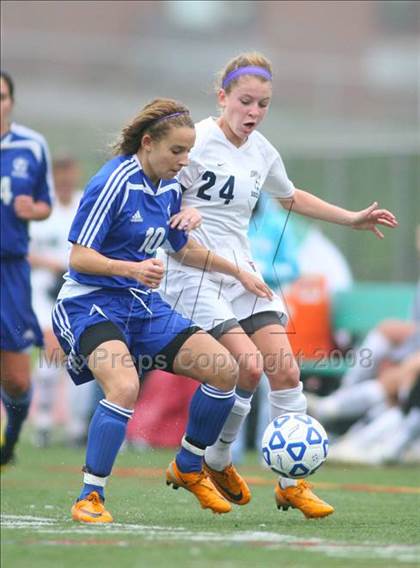 Thumbnail 1 in John Jay-EF vs. Washingtonville (Class AA regional championship) photogallery.