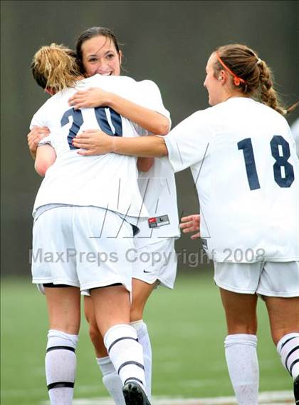 Thumbnail 3 in John Jay-EF vs. Washingtonville (Class AA regional championship) photogallery.