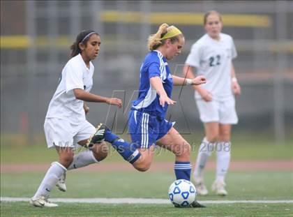 Thumbnail 1 in John Jay-EF vs. Washingtonville (Class AA regional championship) photogallery.