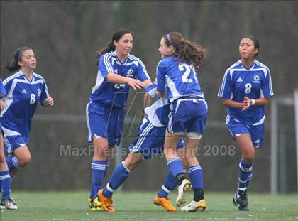 Thumbnail 3 in John Jay-EF vs. Washingtonville (Class AA regional championship) photogallery.