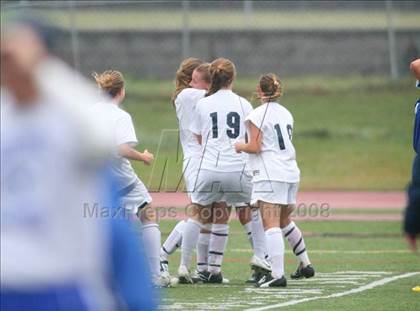 Thumbnail 3 in John Jay-EF vs. Washingtonville (Class AA regional championship) photogallery.