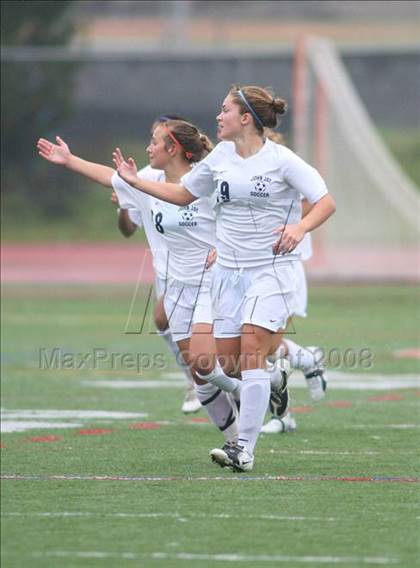 Thumbnail 2 in John Jay-EF vs. Washingtonville (Class AA regional championship) photogallery.