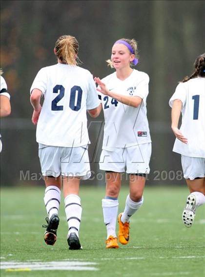 Thumbnail 3 in John Jay-EF vs. Washingtonville (Class AA regional championship) photogallery.