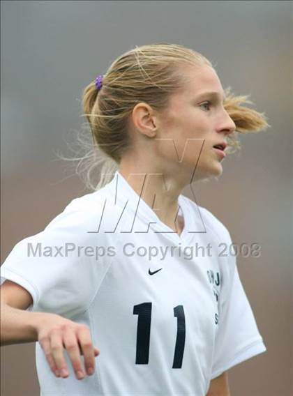 Thumbnail 1 in John Jay-EF vs. Washingtonville (Class AA regional championship) photogallery.