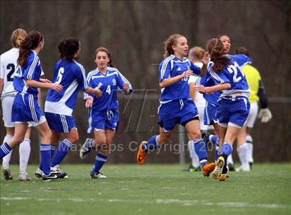 Thumbnail 3 in John Jay-EF vs. Washingtonville (Class AA regional championship) photogallery.