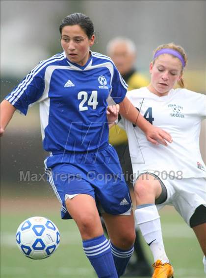 Thumbnail 2 in John Jay-EF vs. Washingtonville (Class AA regional championship) photogallery.