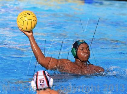 Thumbnail 2 in Long Beach Poly @ La Jolla photogallery.