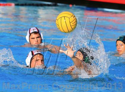 Thumbnail 1 in Long Beach Poly @ La Jolla photogallery.