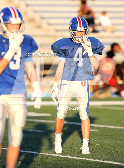 Thumbnail 1 in Memphis University vs Ridgeway photogallery.