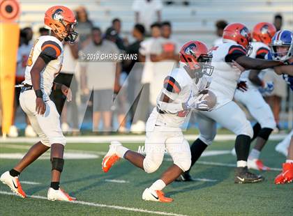 Thumbnail 1 in Memphis University vs Ridgeway photogallery.