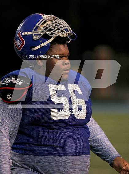 Thumbnail 3 in Memphis University vs Ridgeway photogallery.