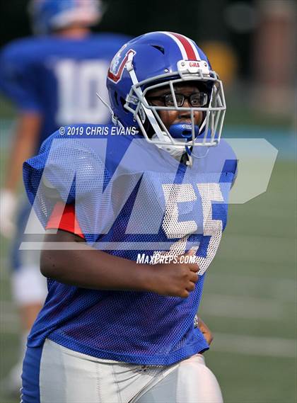 Thumbnail 3 in Memphis University vs Ridgeway photogallery.